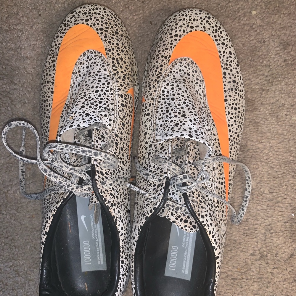 Nike safari Mecurial (CR7)